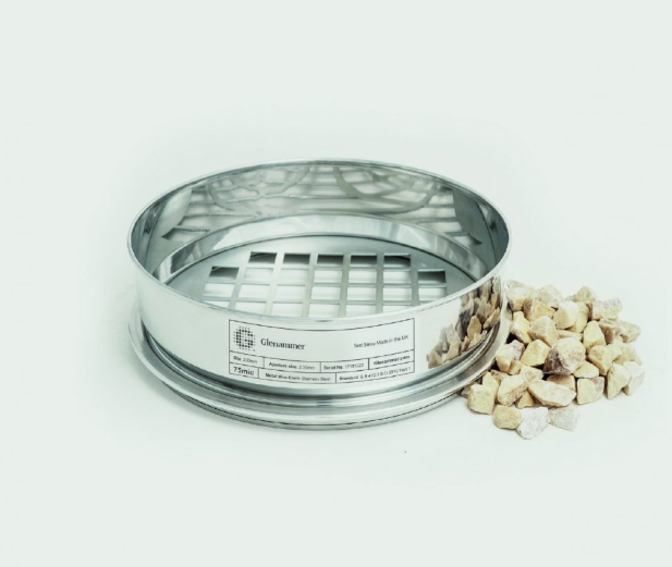 Perforated plate sieves