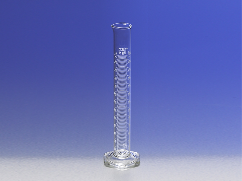 PYREX® Double Metric Scale, Economy Graduated Cylinders