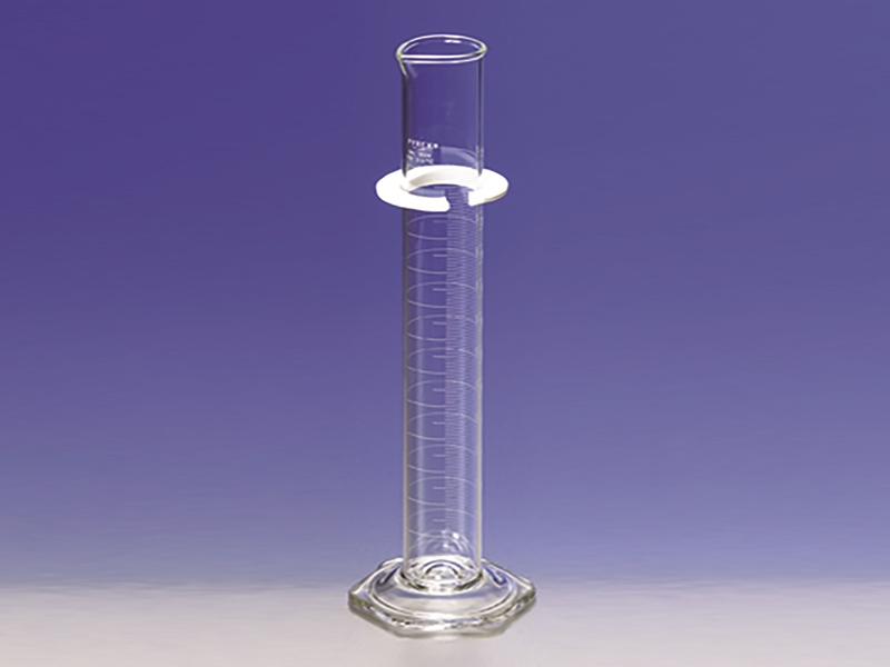 PYREX® Certified/Serialized, Single Metric Scale, Class A Graduated Cylinders
